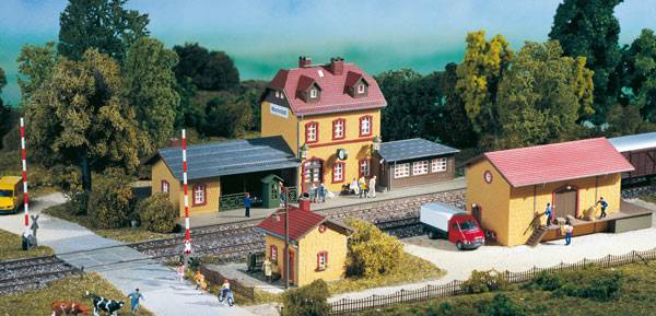 lagerxSet Wachstädt station, AUHAGEN