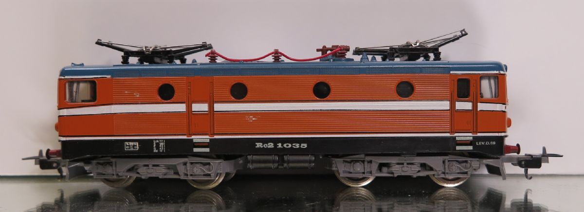 000-21022