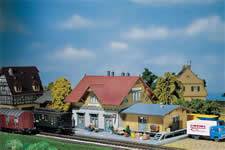 lagerxSTATION Blumenfeld, Faller