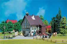 lagerxHUS MED STORKBO, Faller