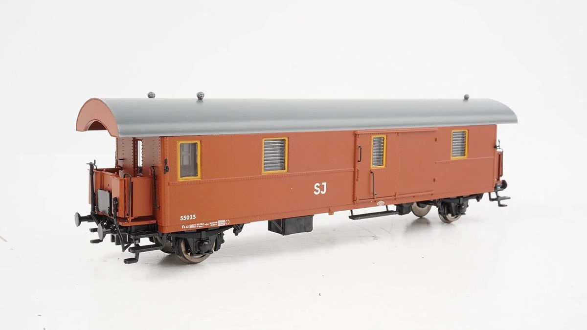 lagerABResgodsvagn F5 1949-1965, Heljan Lok