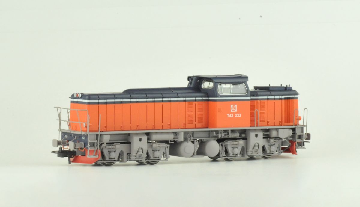 T43-B233
