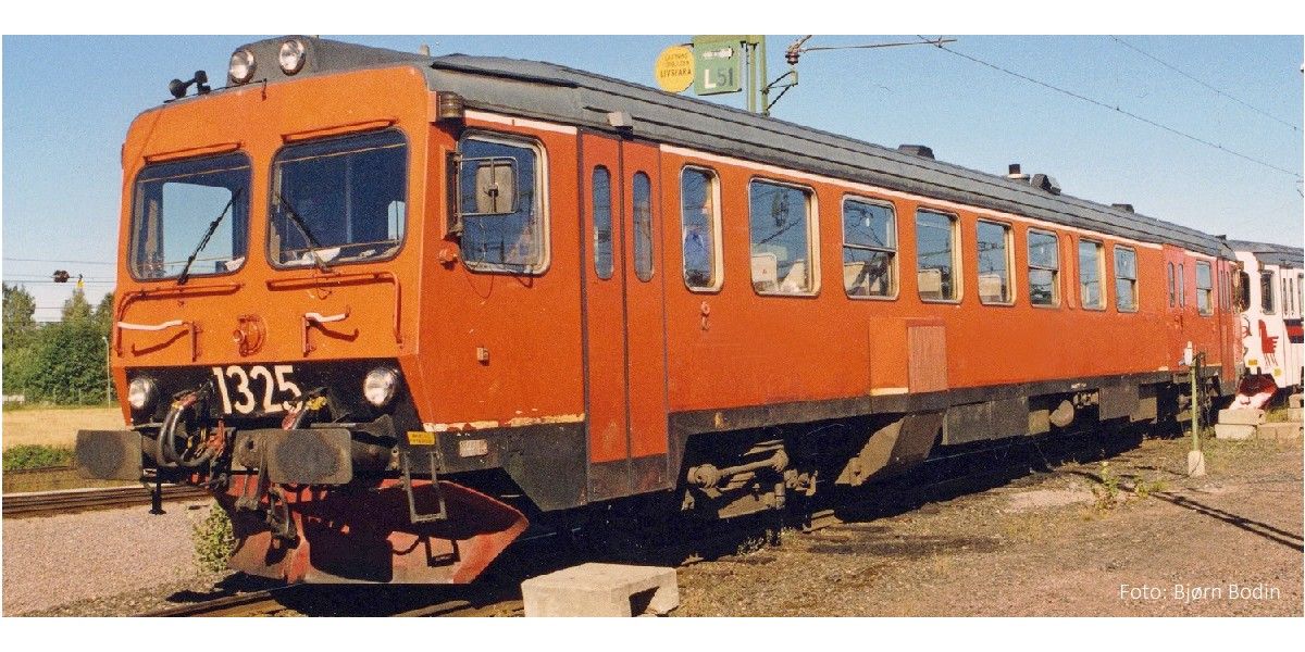 lagerASJ YF1 1325, Oransje, DC, NMJ Svenska vagnar